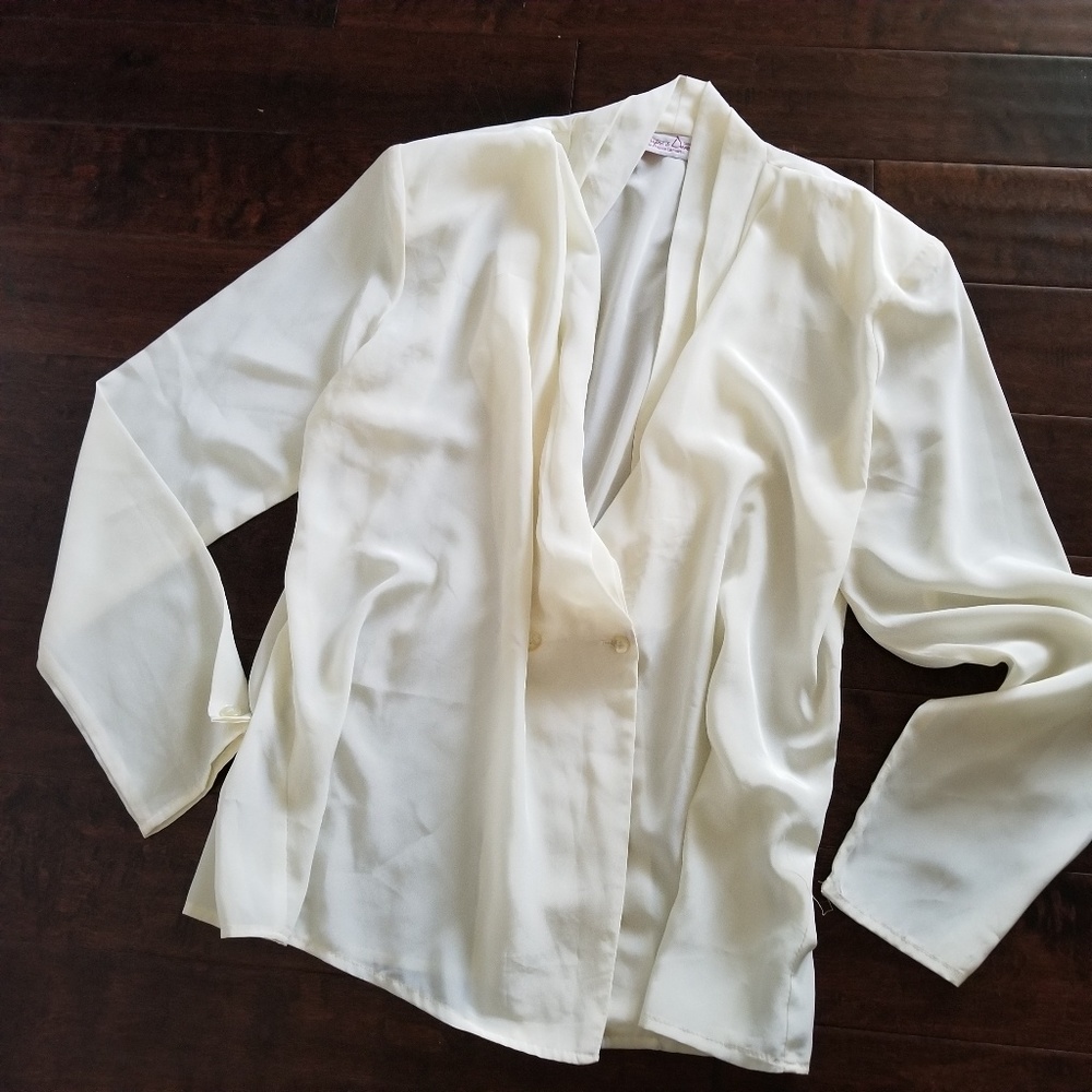 Draper's & Damon's Off White Flowy Dress Shirt
